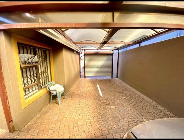 2 BEDROOM PROPERTY TO RENT IN PROTEA NORTH